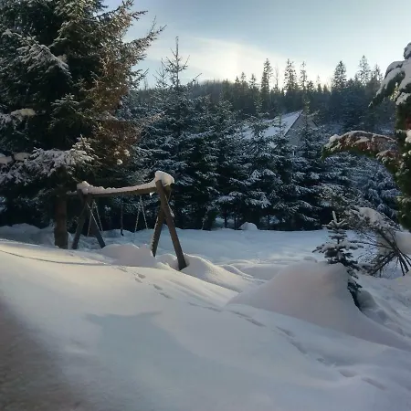 Goralski Dom W Parku Krajobrazowym 브렌나