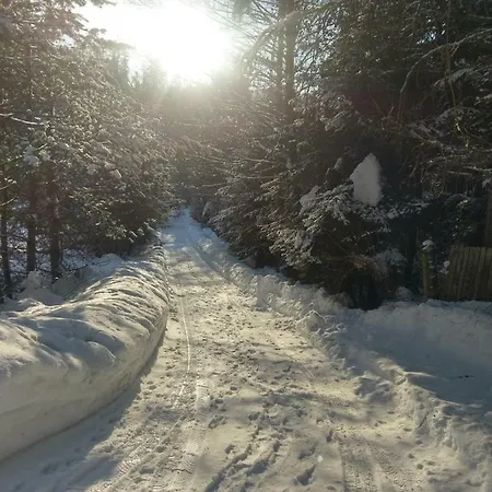 Góralski Dom W Parku Krajobrazowym Casa de Férias *